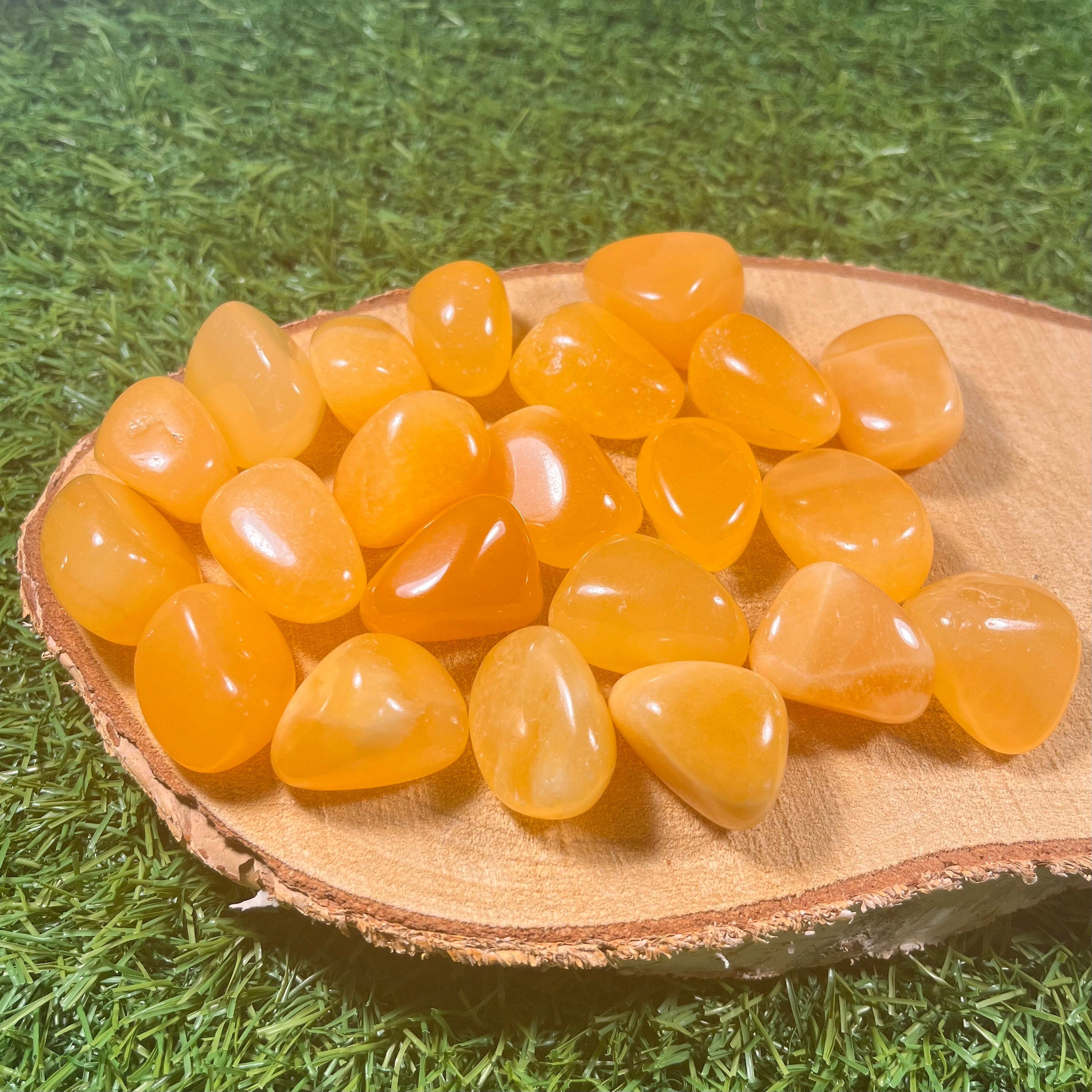 Orange Calcite Tumblestone / Healing Crystal / Energising / Cleansing / Creativity / Consciously Sourced UK Crystals / Gift