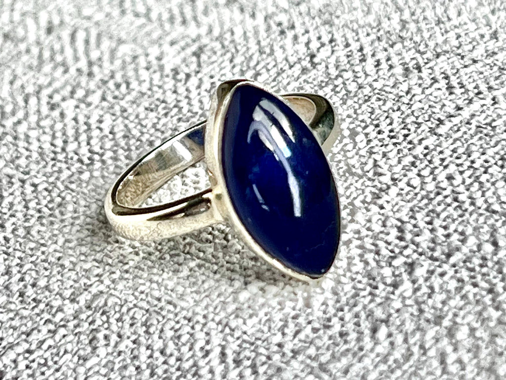 Sodalite Crystal Ring Size O, 925 Sterling Silver, Healing Crystal Jewellery Gift for her, Blue Gemstone for calm, UK Ethically sourced