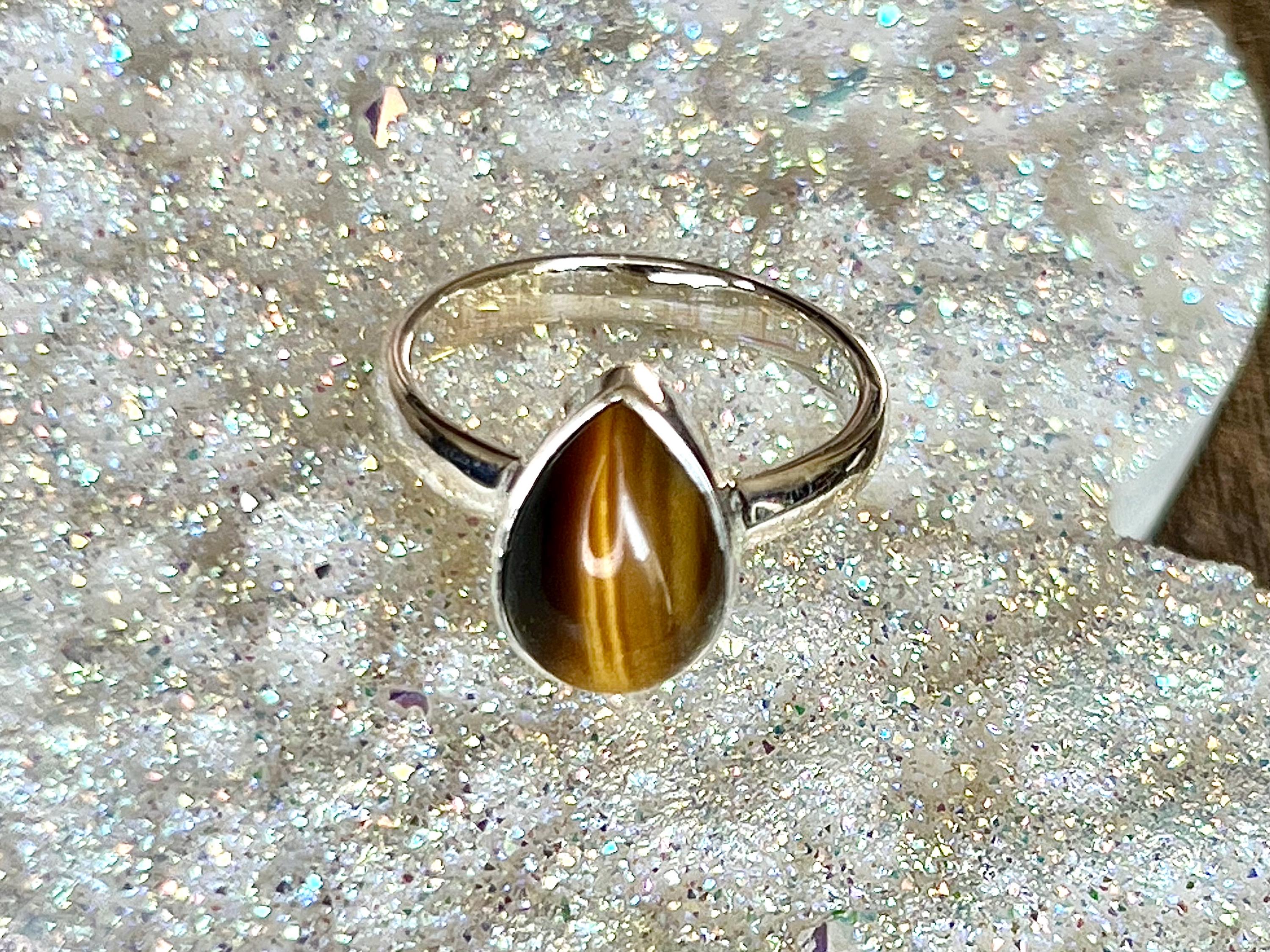 Tigers Eye Crystal Ring Size L, 925 Sterling Silver, Healing Crystal Jewellery Gift, Golden Gemstone for strength, UK Ethically sourced