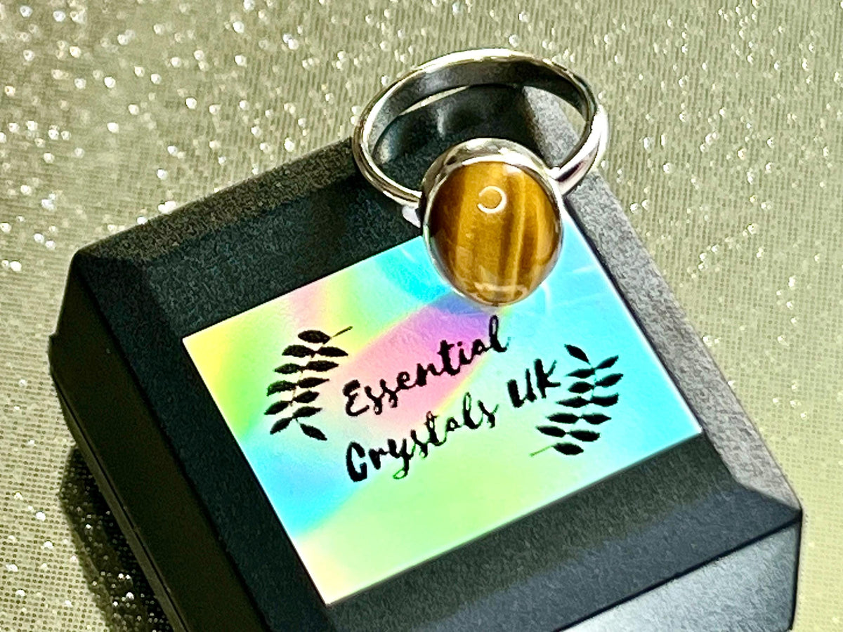Tigers Eye Crystal Ring Size M &1/2, 925 Sterling Silver, Healing Crystal Jewellery Gift, Golden Gemstone for strength, UK Ethically sourced