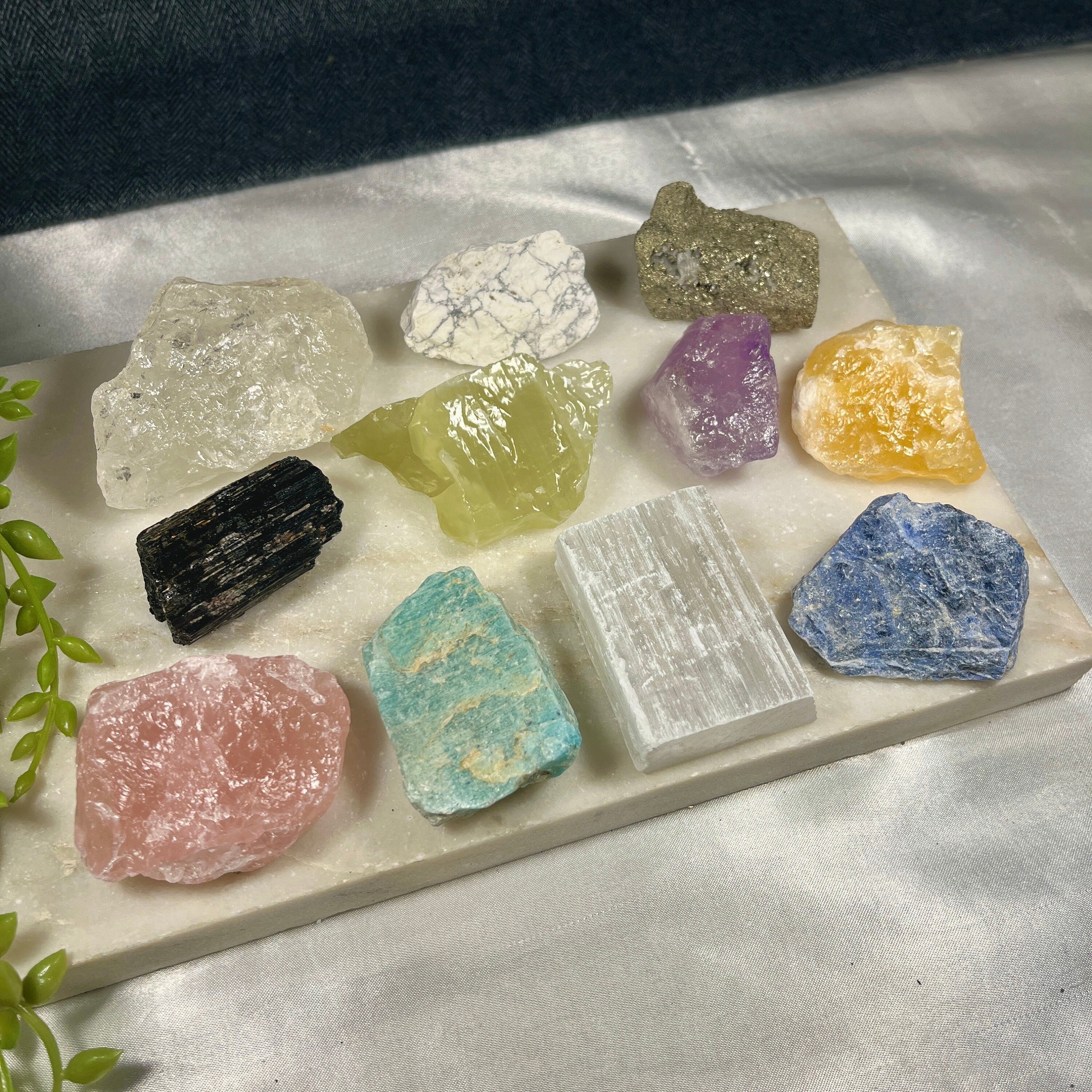10 Raw Crystals Starter Set , Beginner Crystals Kit, Full Set of Raw Crystals , Raw Crystal Collection, Rose Quartz, Amethyst, Pyrite