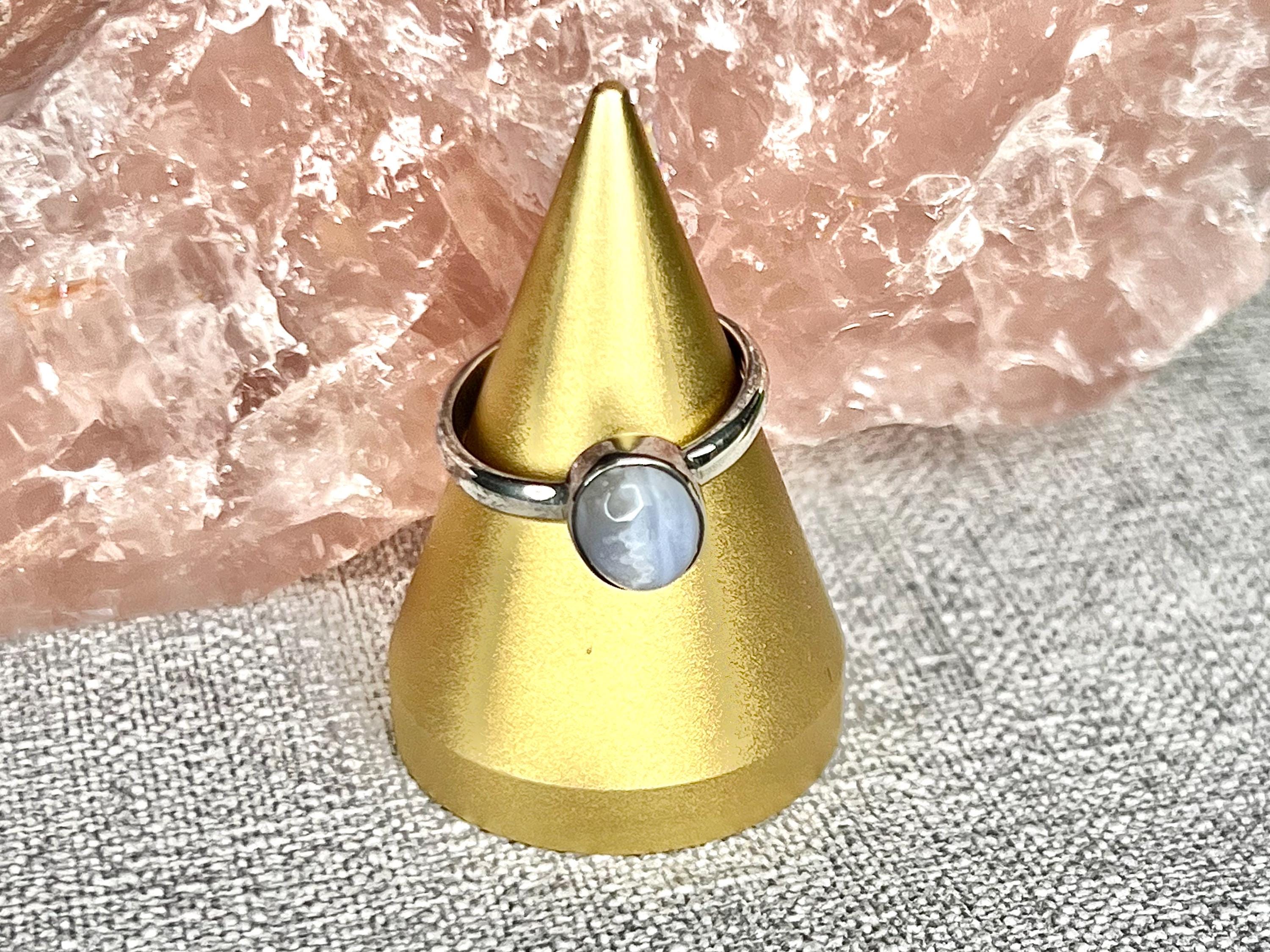 Blue Lace Agate Crystal Ring, UK Size P, 925 Sterling Silver, Healing Crystal Jewellery Gift, Purple Gemstone for anxiety, Ethically sourced