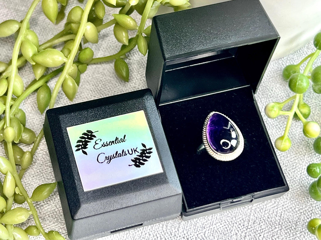 Amethyst Crystal Ring, UK Size O, 925 Sterling Silver, Healing Crystal Jewellery Gift, Purple Gemstone for anxiety, Ethically sourced stones