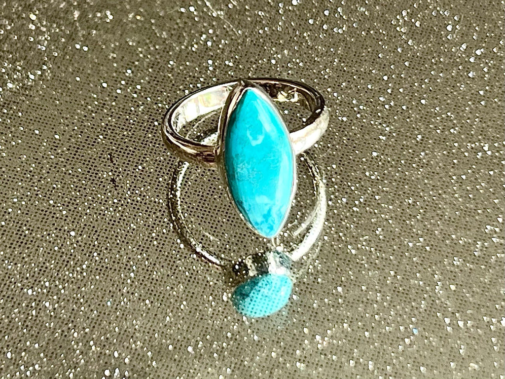 Chrysocolla Crystal Ring, 925 Sterling Silver, UK size M & 1/2, Gemstone Jewellery, Crystal gift for calming, metaphysical shop UK