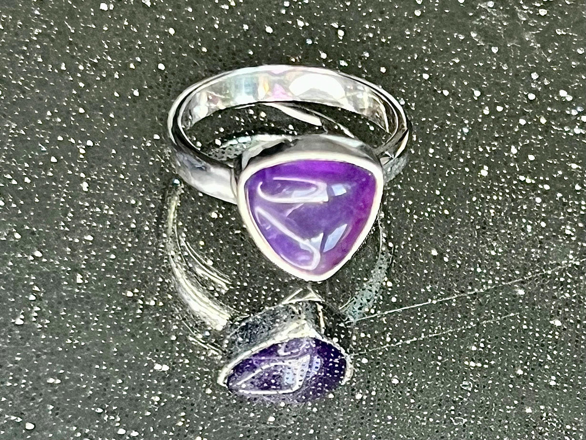 Amethyst Crystal Ring, UK Size L & 1/2, 925 Sterling Silver, Healing Crystal Jewellery Gift, Purple Gemstone for anxiety, Ethically sourced