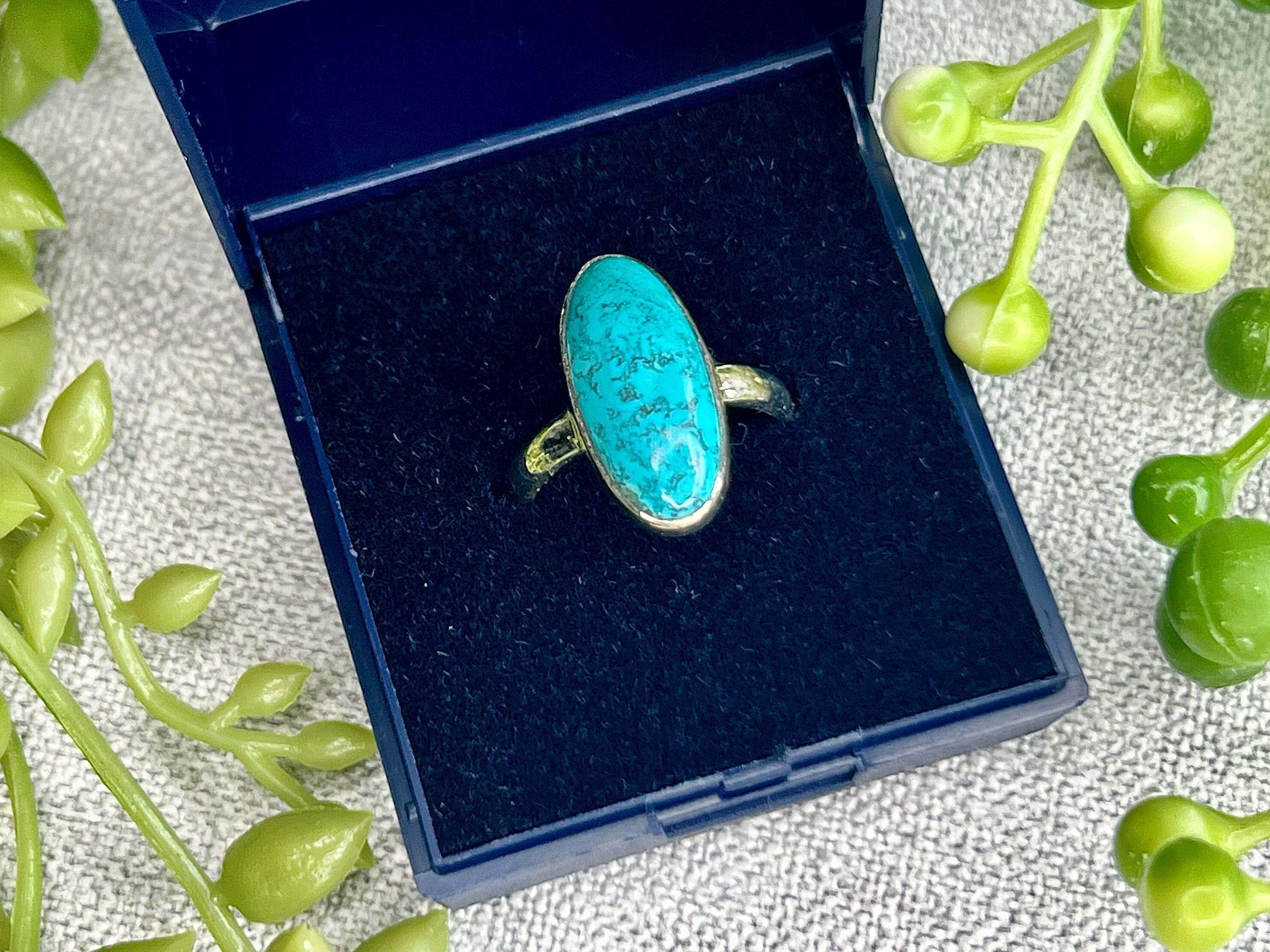 Chrysocolla Crystal Ring, 925 Sterling Silver, UK size M, Gemstone Jewellery, Crystal gift for calming, Ethically sourced, metaphysical shop