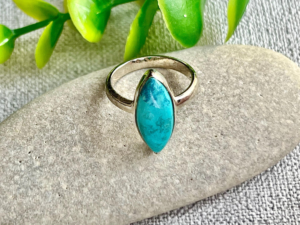 Chrysocolla Crystal Ring, 925 Sterling Silver, UK size M & 1/2, Gemstone Jewellery, Crystal gift for calming, metaphysical shop UK