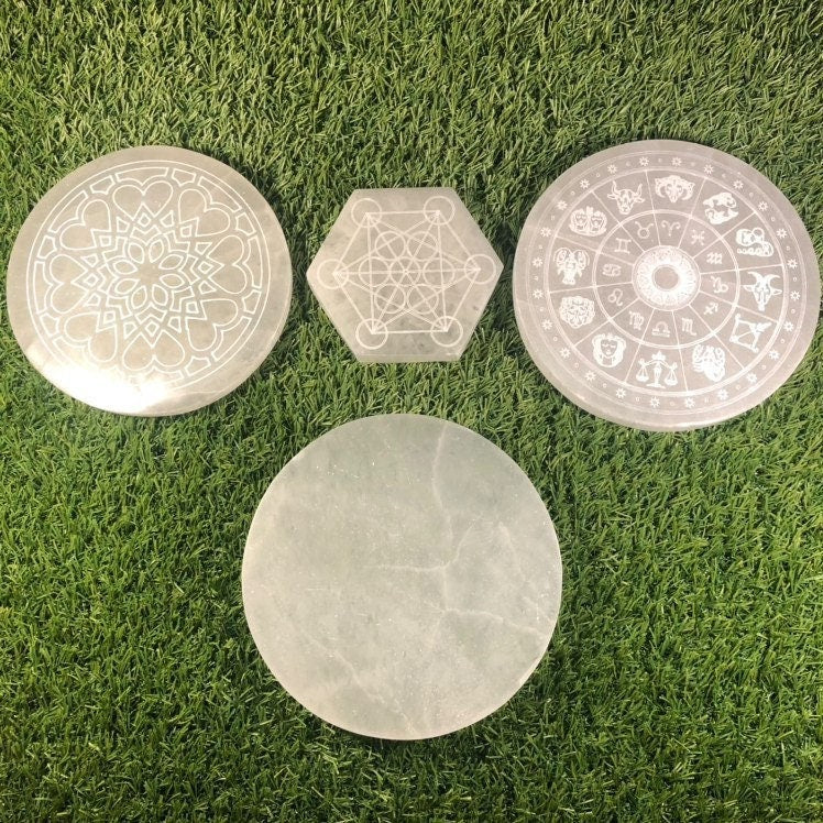 Selenite Charging Plates, Satin Spa Healing Crystal, Crystal Cleanser, Self Cleansing Gypsum, UK Crystals, Ethically Sourced, Crystal Gift