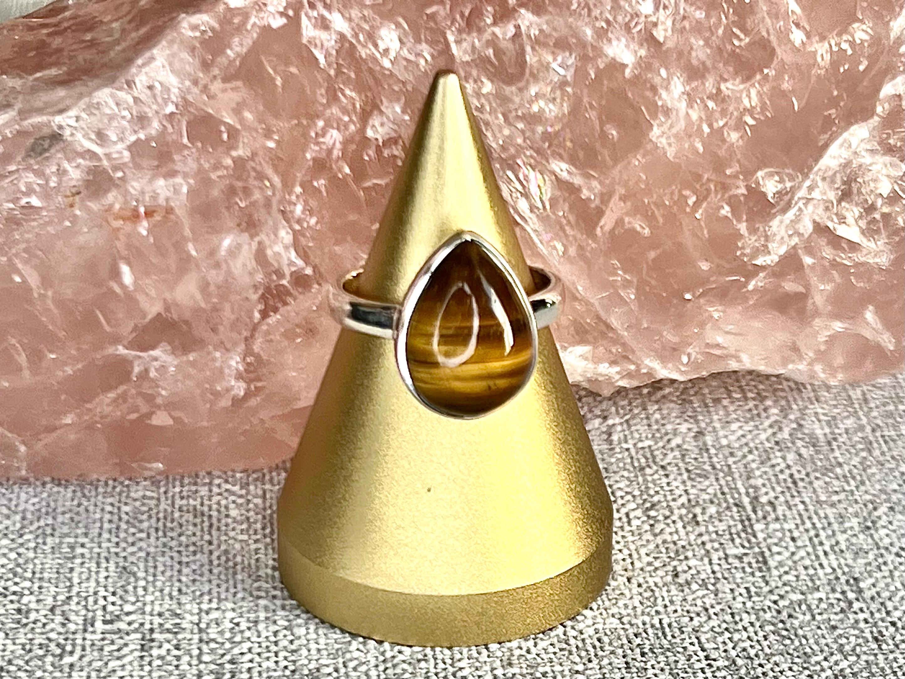 Tigers Eye Crystal Ring Size N &1/2, 925 Sterling Silver, Healing Crystal Jewellery Gift, Golden Gemstone for strength, UK Ethically sourced