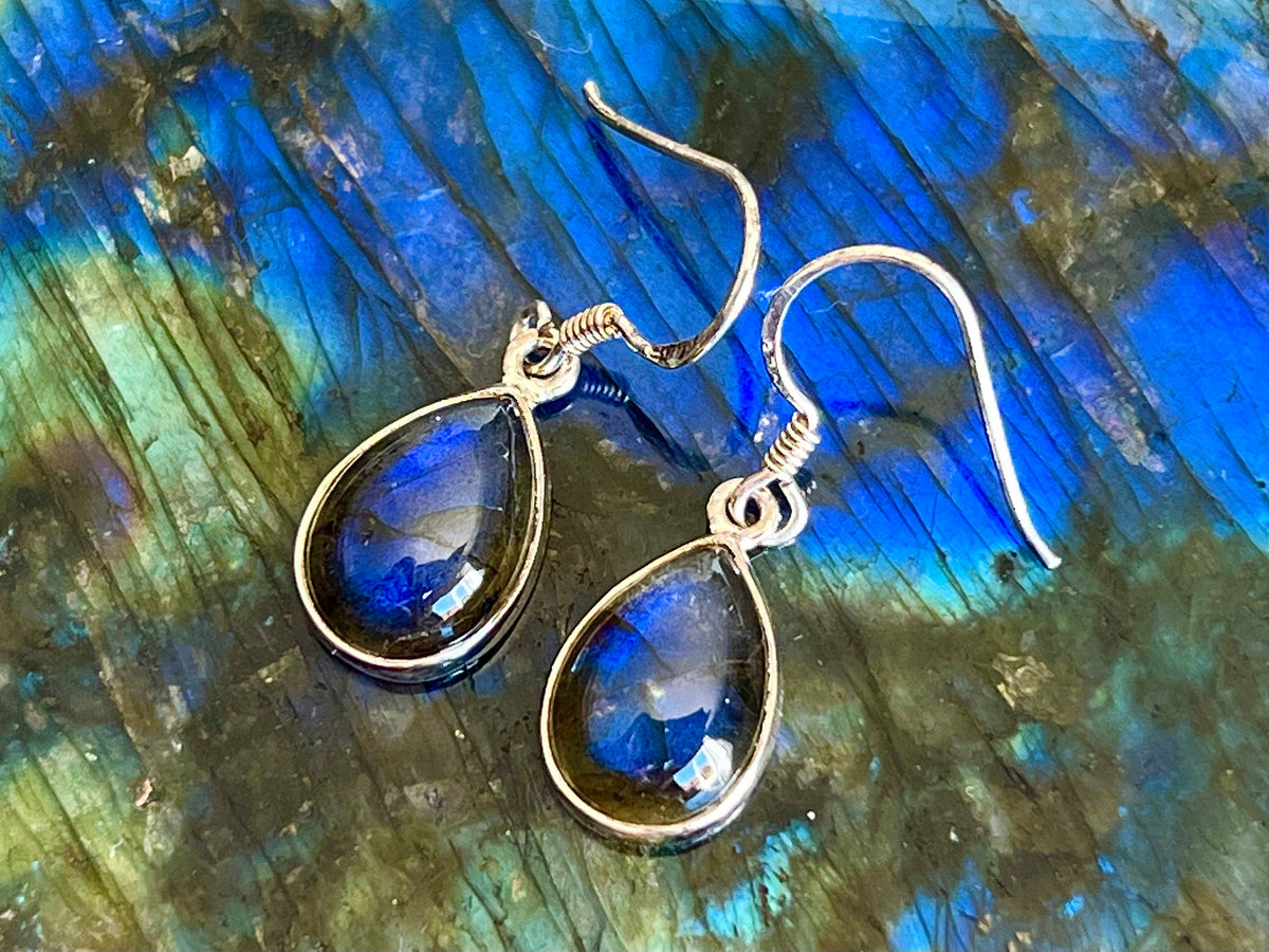 Labradorite Crystal Drop Earrings, 925 Sterling Silver, dangle crystal jewellery gift for her, metaphysical shop, gemstone for intuition