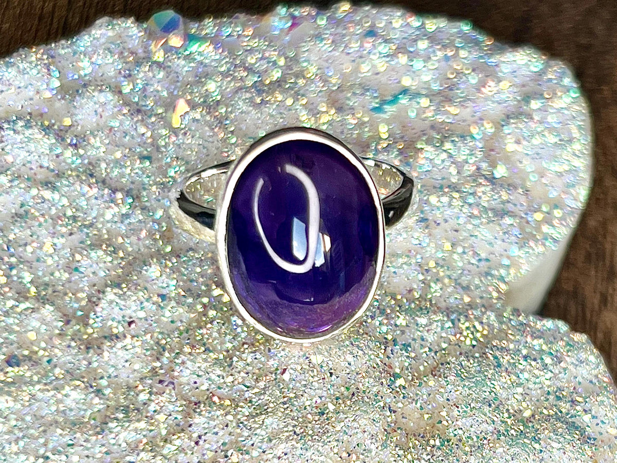 Amethyst Crystal Ring, UK Size N & 1/2, 925 Sterling Silver, Healing Crystal Jewellery Gift, Purple Gemstone for anxiety, Ethically sourced