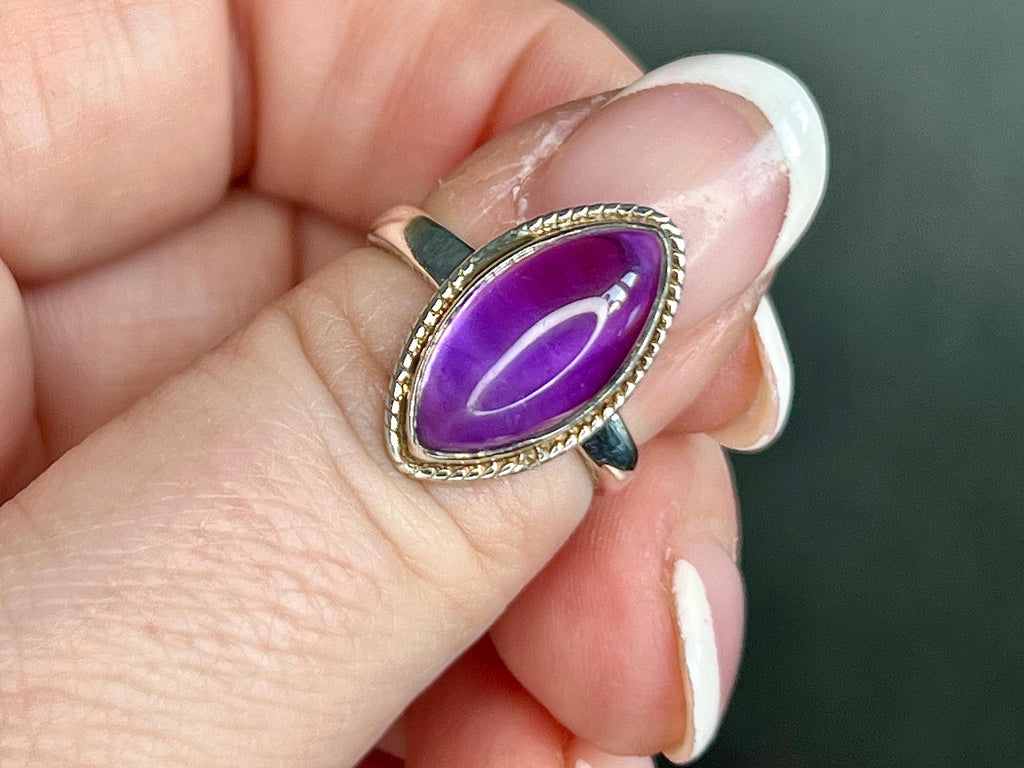 Amethyst Crystal Ring, UK Size L & 1/2, 925 Sterling Silver, Healing Crystal Jewellery Gift, Purple Gemstone for anxiety, Ethically sourced