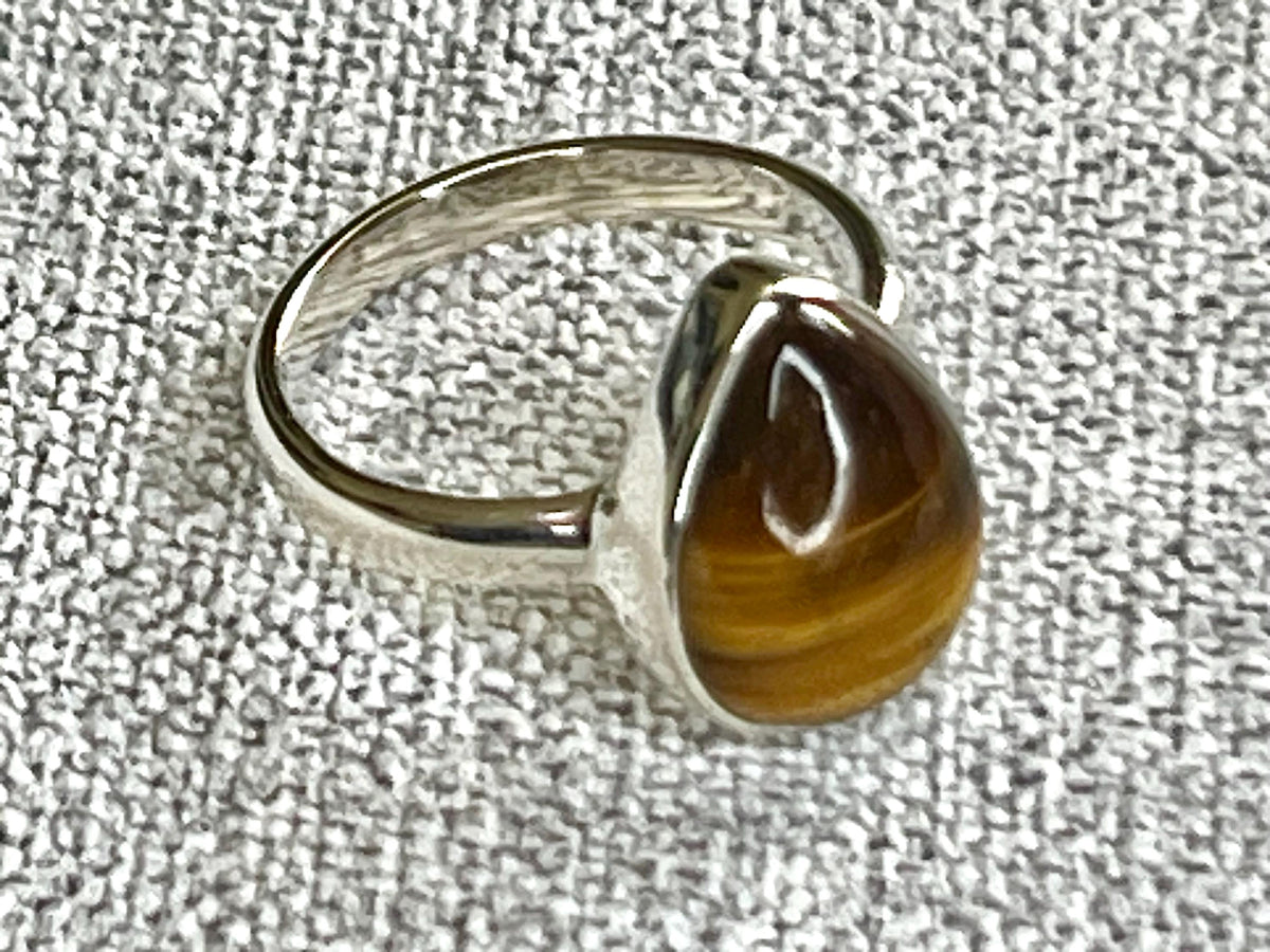 Tigers Eye Crystal Ring Size N &1/2, 925 Sterling Silver, Healing Crystal Jewellery Gift, Golden Gemstone for strength, UK Ethically sourced