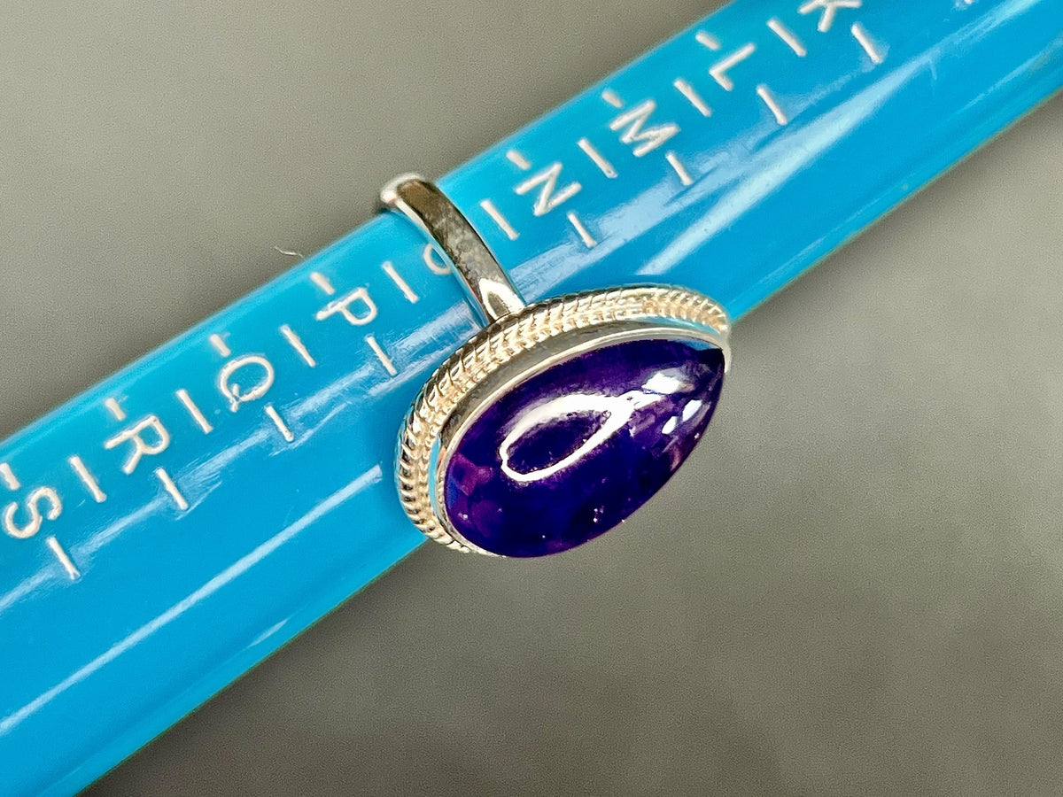 Amethyst Crystal Ring, UK Size O, 925 Sterling Silver, Healing Crystal Jewellery Gift, Purple Gemstone for anxiety, Ethically sourced stones