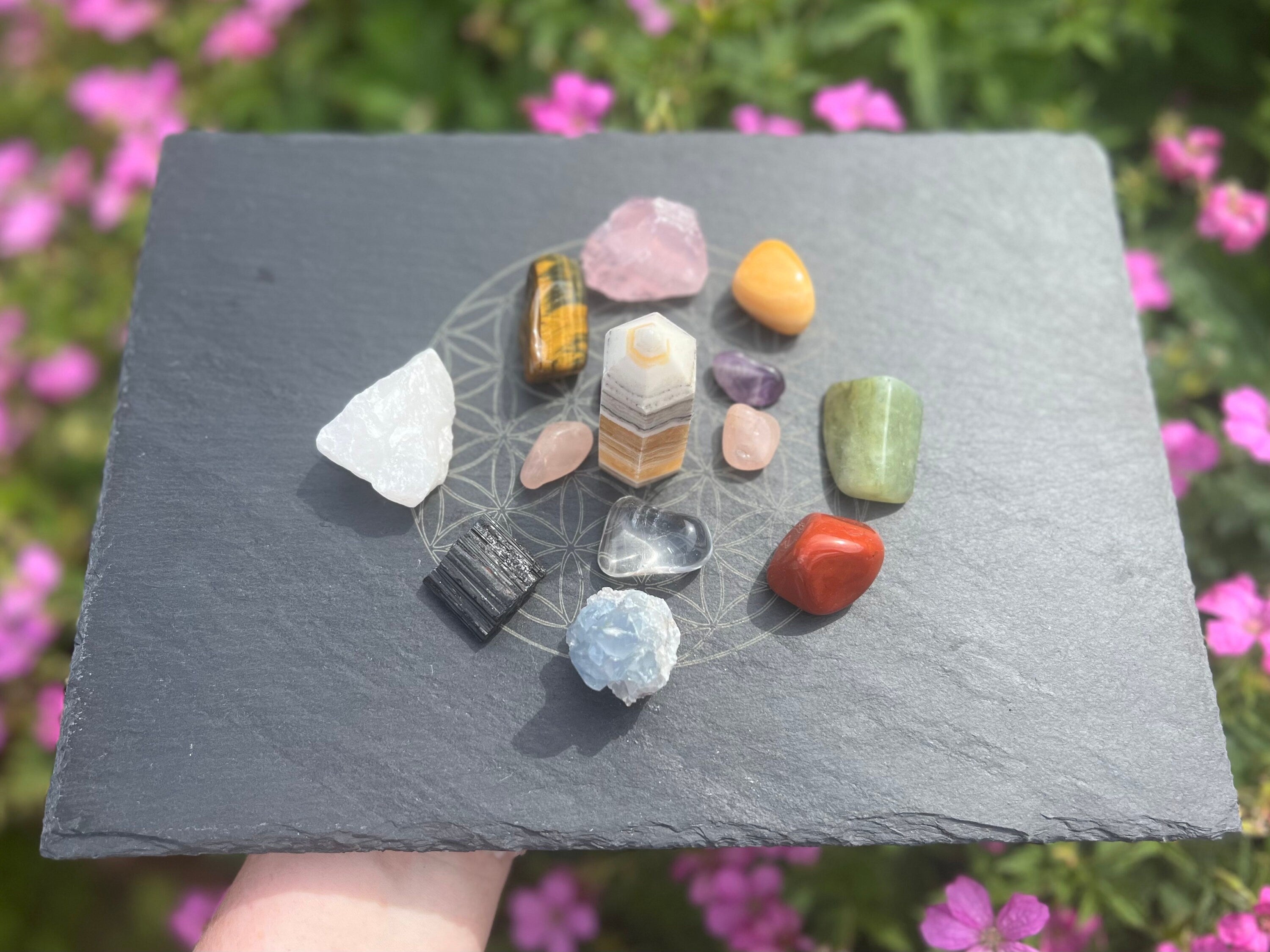 Slate flower of life crystal grid, balance your chakras charging plate, Altar decoration, crystal gift from the UK