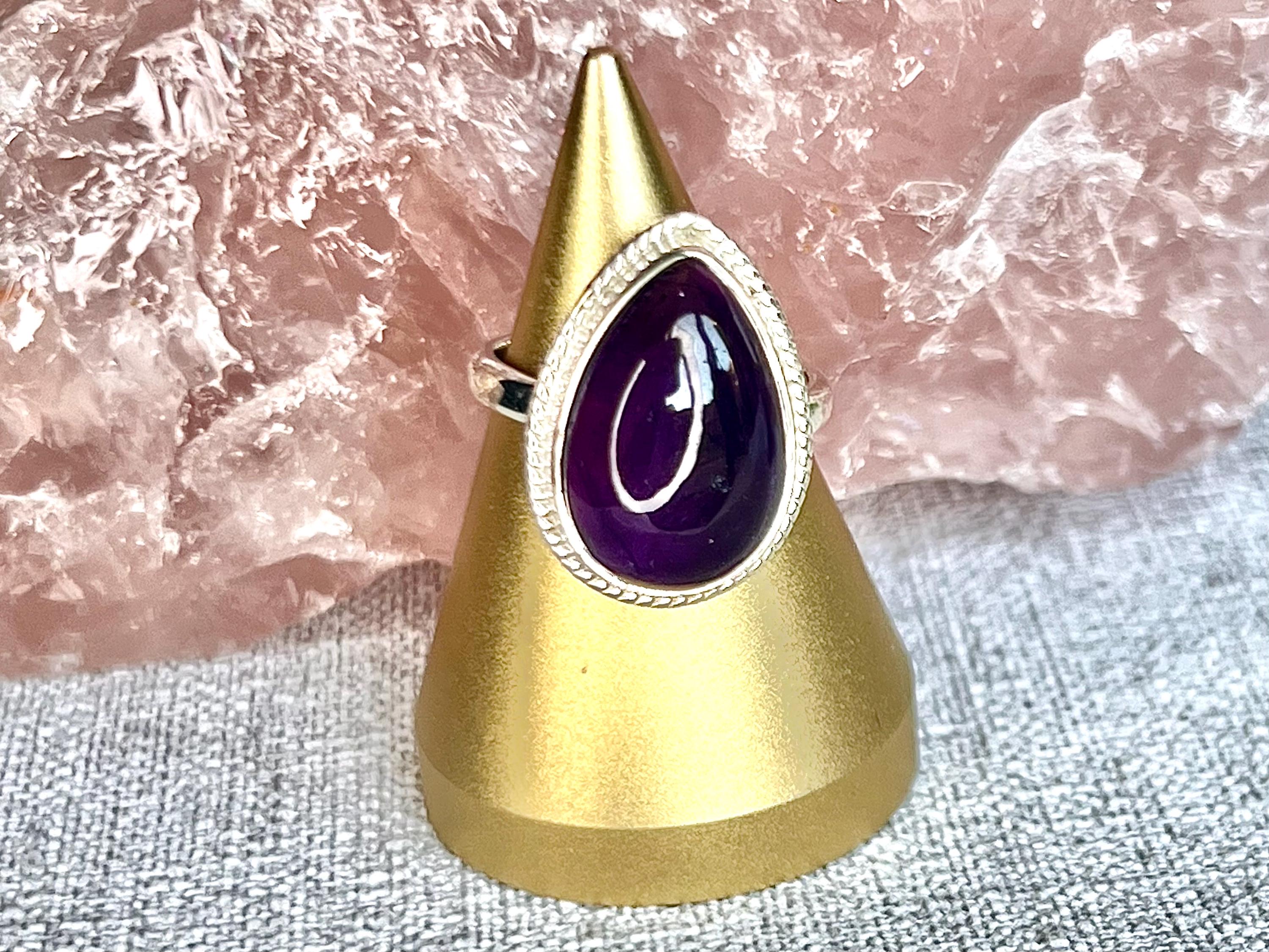 Amethyst Crystal Ring, UK Size O, 925 Sterling Silver, Healing Crystal Jewellery Gift, Purple Gemstone for anxiety, Ethically sourced stones