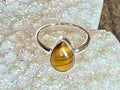 Tigers Eye Crystal Ring Size M, 925 Sterling Silver, Healing Crystal Jewellery Gift, Golden Gemstone for strength, UK Ethically sourced