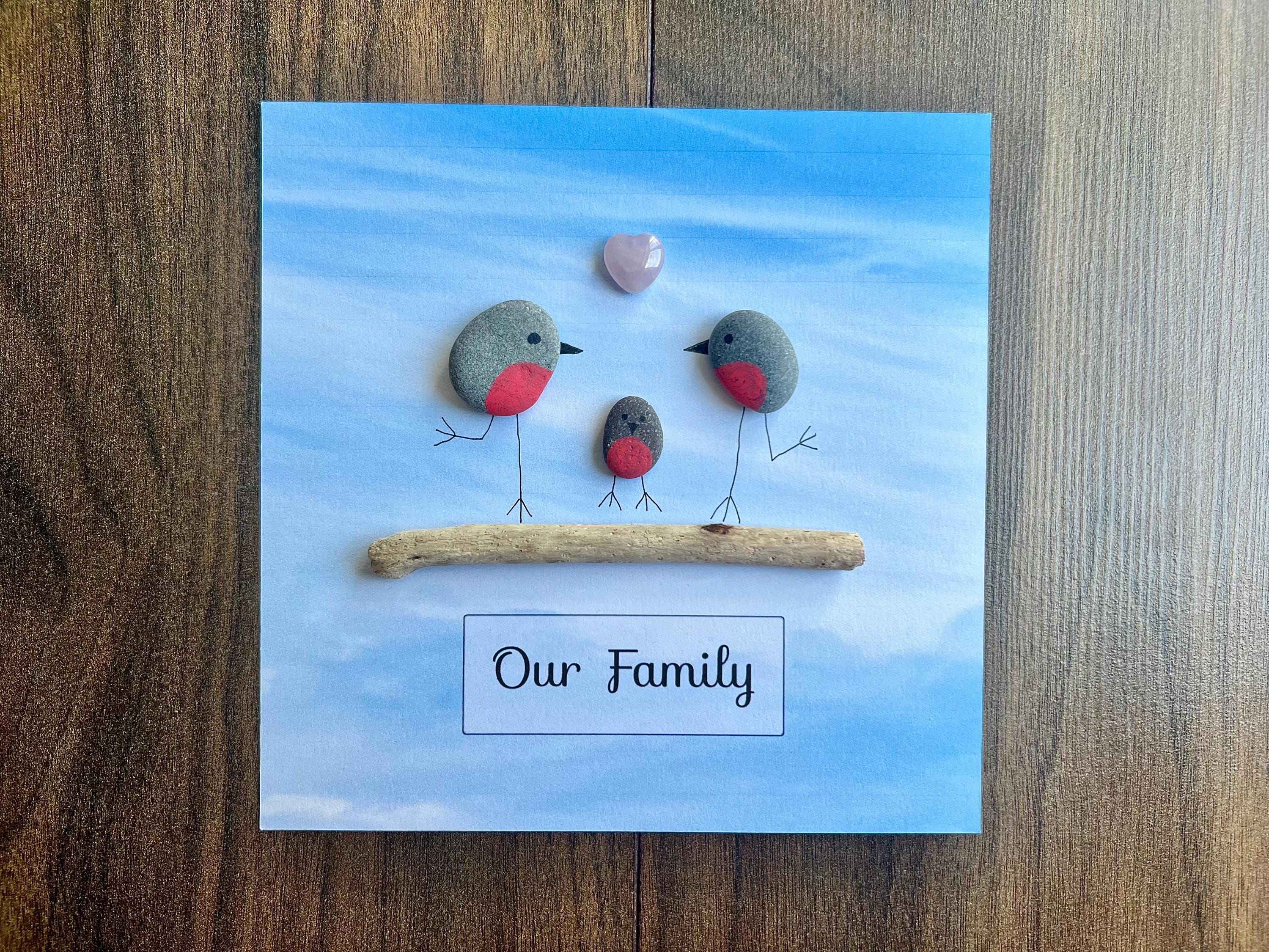 Family Pebble Art Frame, Personalised hand painted Robins, Wall art gift for New Baby Parents, Bird lovers present for Grandparents