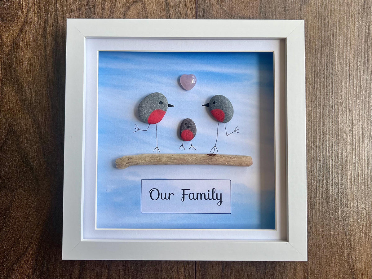 Family Pebble Art Frame, Personalised hand painted Robins, Wall art gift for New Baby Parents, Bird lovers present for Grandparents