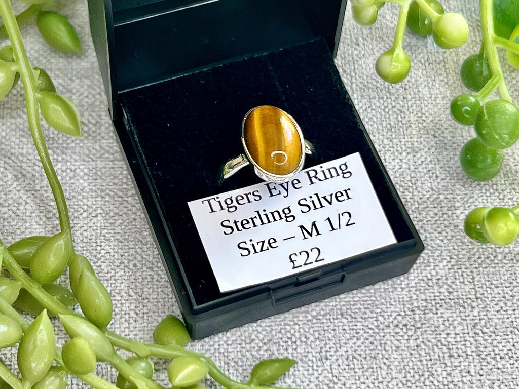 Tigers Eye Crystal Ring Size M &1/2, 925 Sterling Silver, Healing Crystal Jewellery Gift, Golden Gemstone for strength, UK Ethically sourced