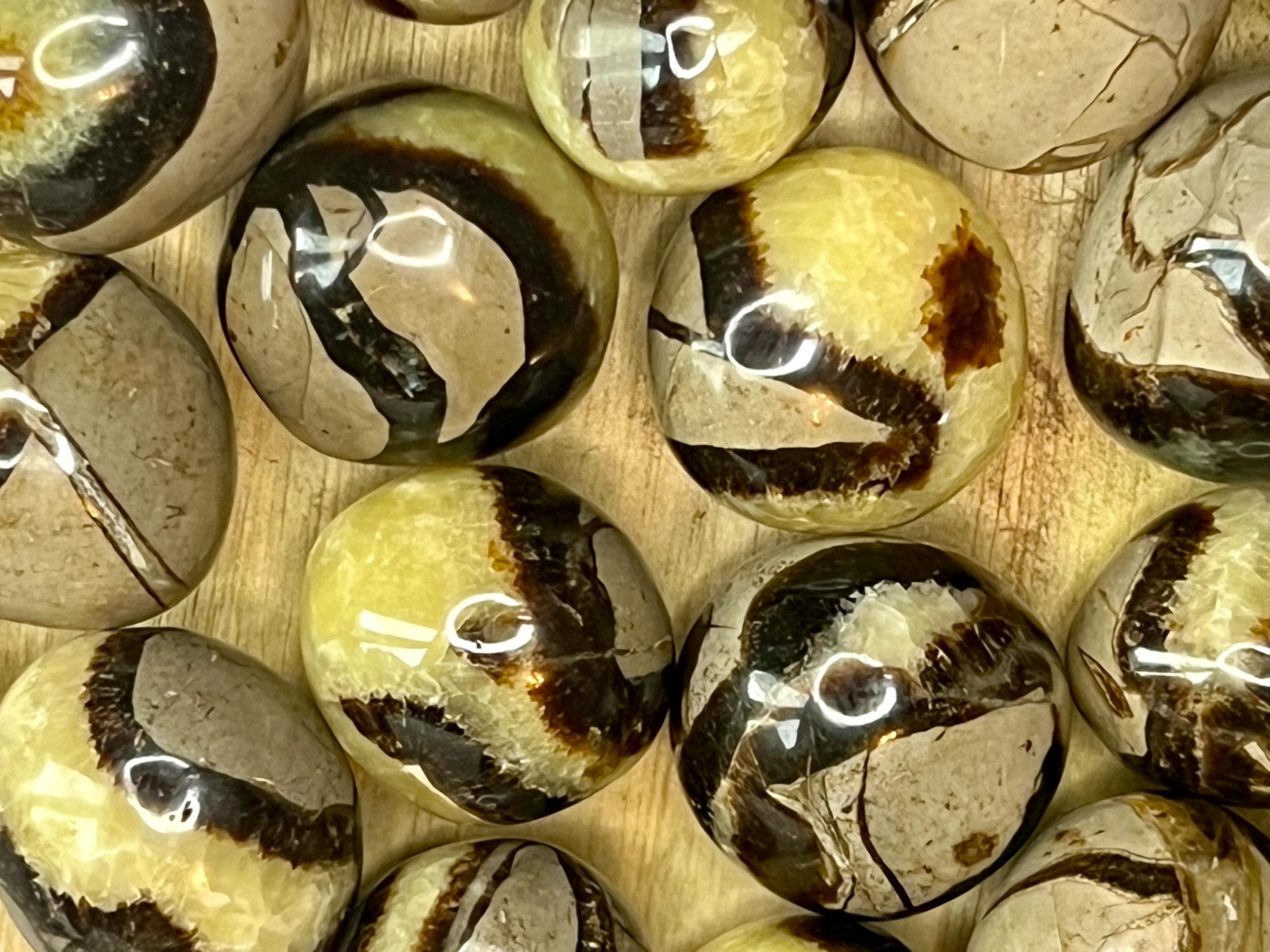 Septarian Crystal Tumblestones, UV reactive large polished pebble, Brown, black, beige Gemstones, Reiki healing rocks, Crystals for strength
