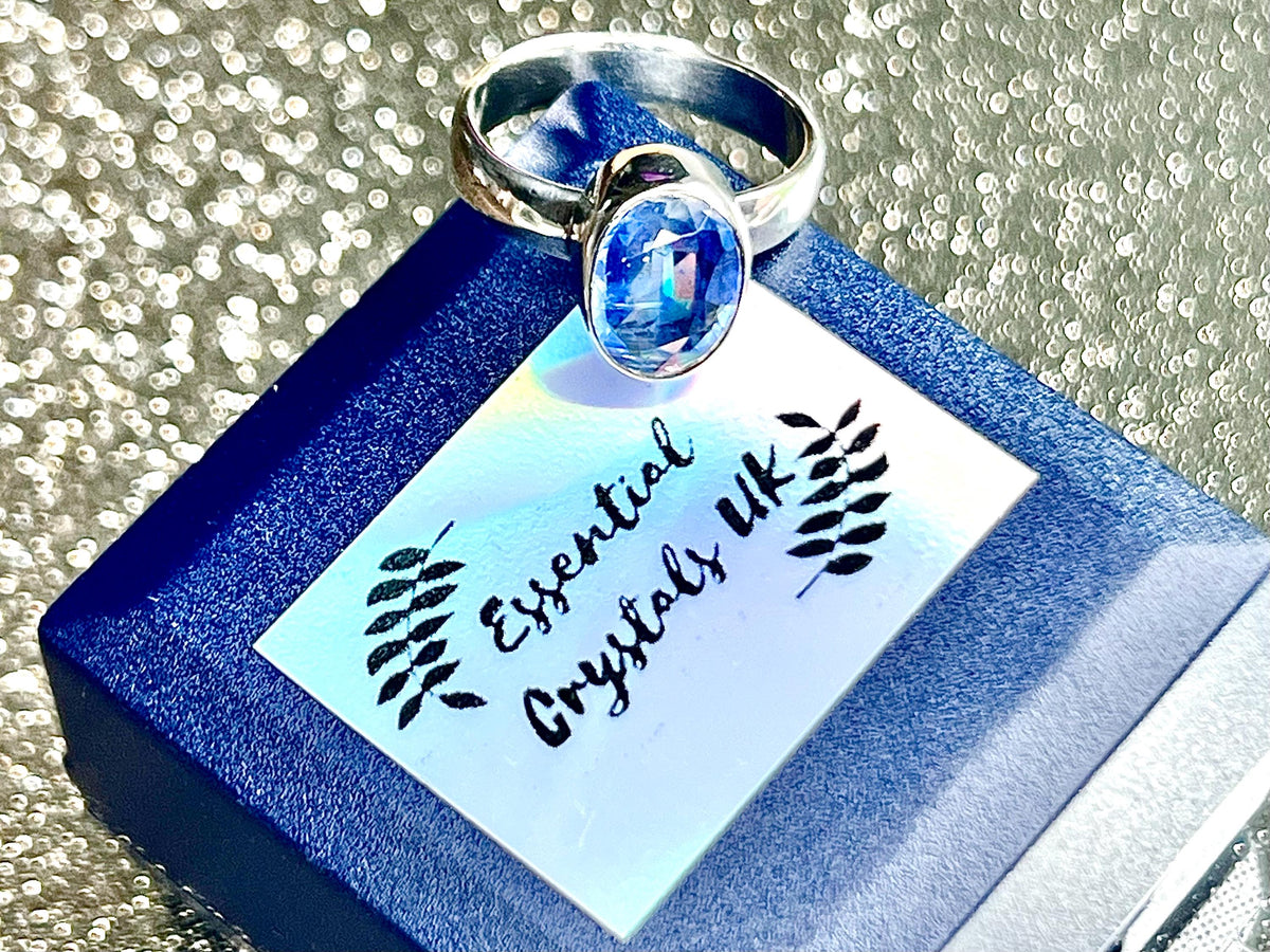 Faceted Kyanite Crystal Ring, 925 Sterling Silver, UK size L & 1/2, Gemstone Jewellery gift for communication, UK Ethically Sourced stones