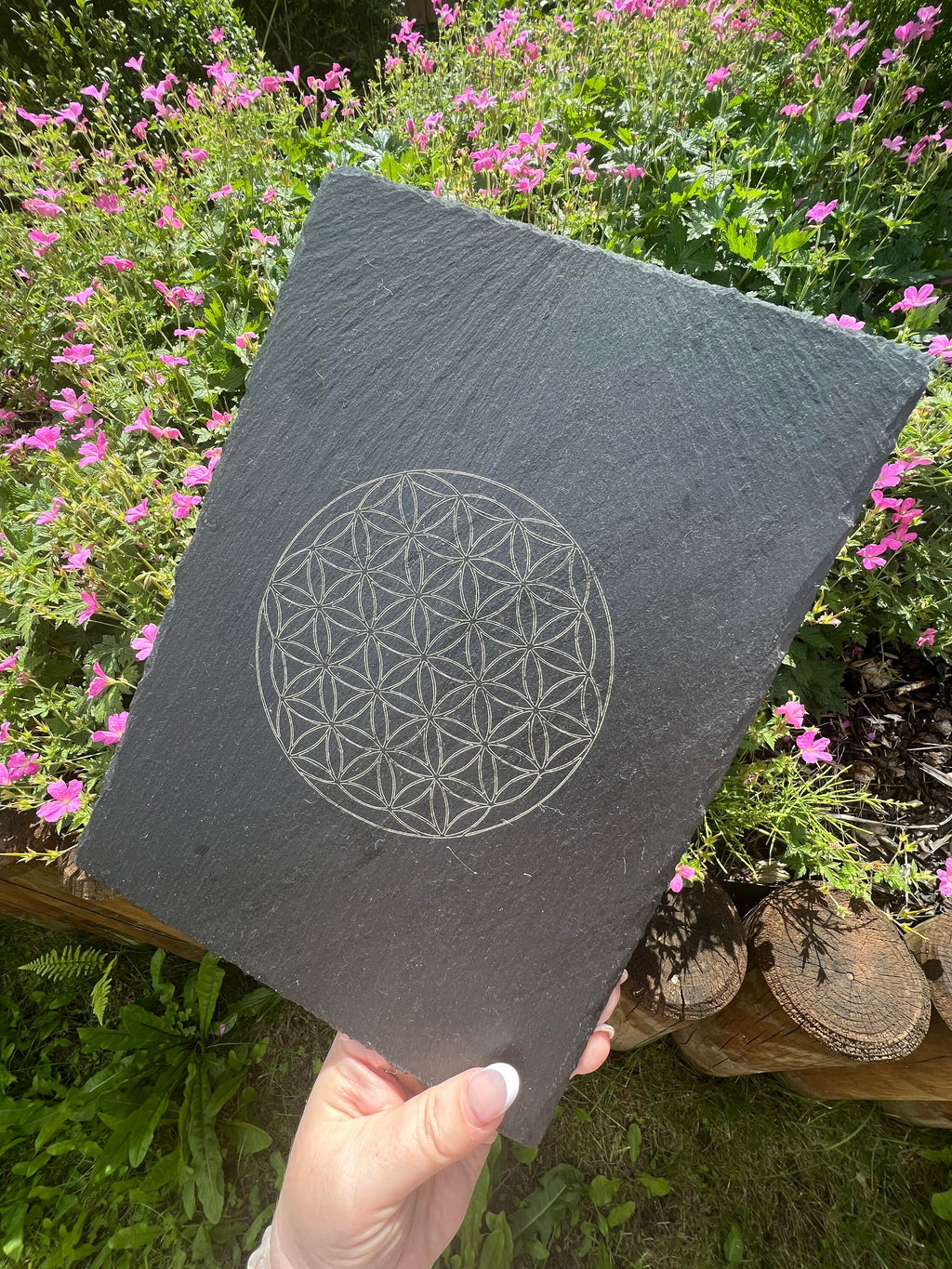 Slate flower of life crystal grid, balance your chakras charging plate, Altar decoration, crystal gift from the UK