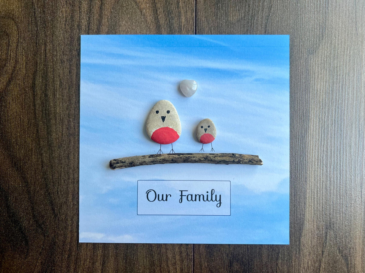 Family Pebble Art Frame, Personalised hand painted Robins, Wall art gift for New Baby Parents, Bird lovers present for Grandparents