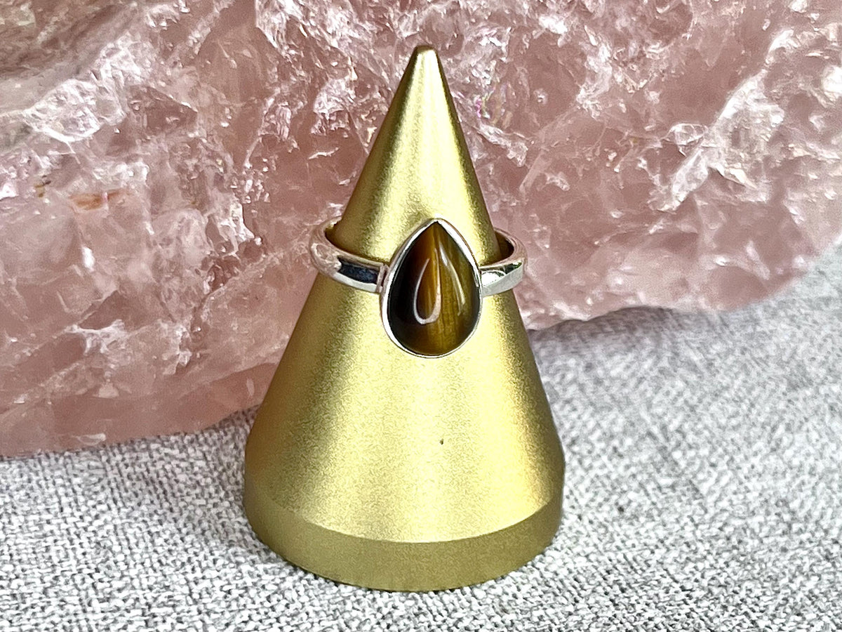 Tigers Eye Crystal Ring Size L, 925 Sterling Silver, Healing Crystal Jewellery Gift, Golden Gemstone for strength, UK Ethically sourced