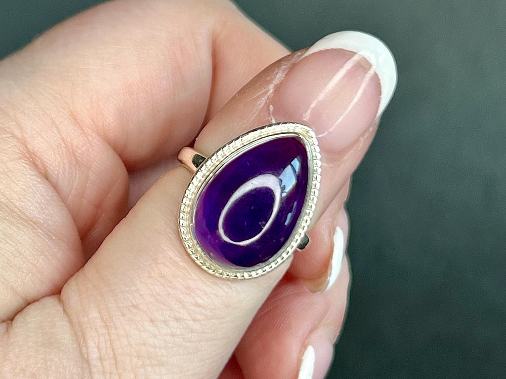 Amethyst Crystal Ring, UK Size O, 925 Sterling Silver, Healing Crystal Jewellery Gift, Purple Gemstone for anxiety, Ethically sourced stones