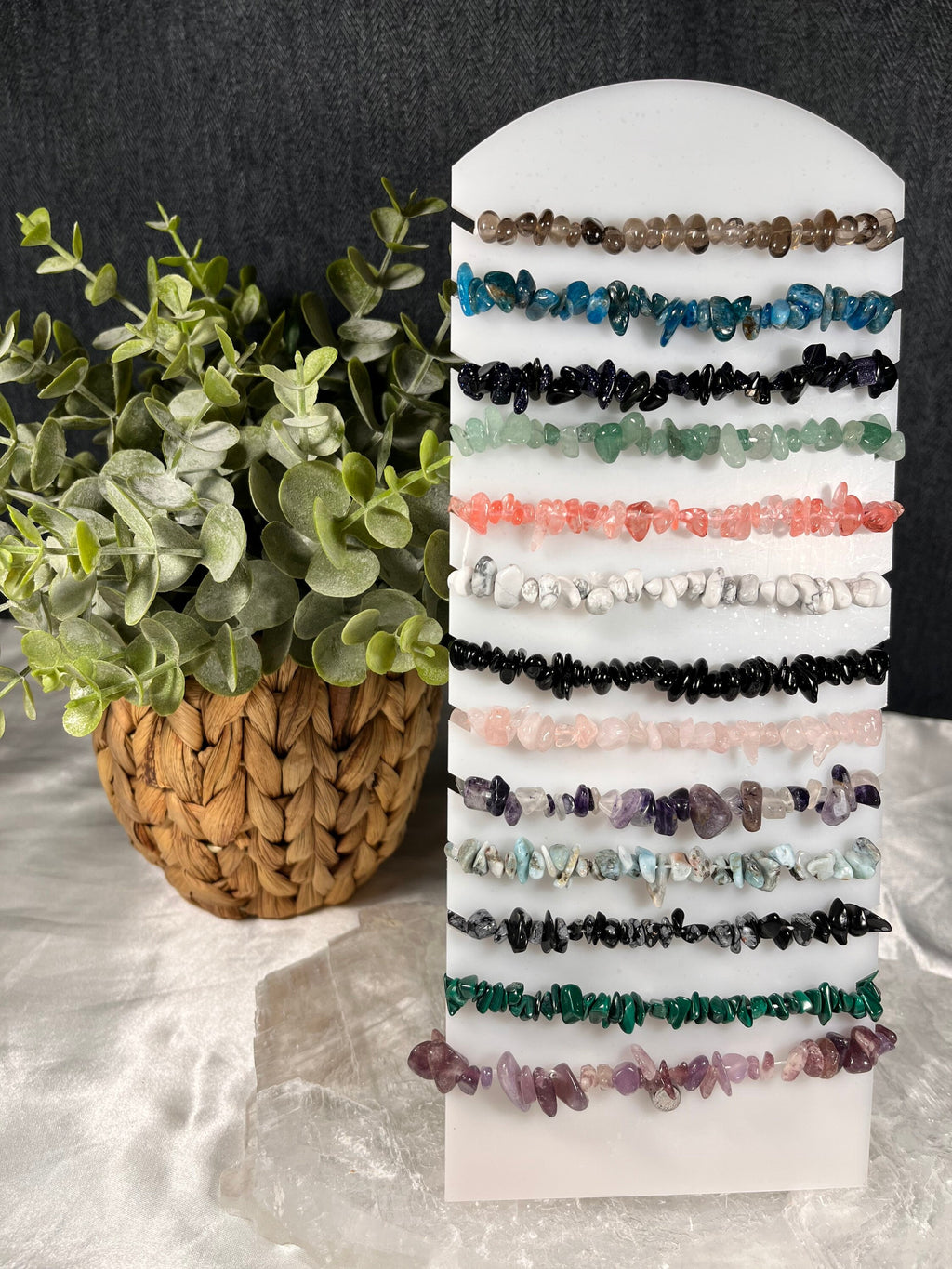 Crystal Chip Bracelets, UK Crystals, Consciously Sourced Healing Crystals, Come with Crystal Properties Card, Crystal Jewellery Gift