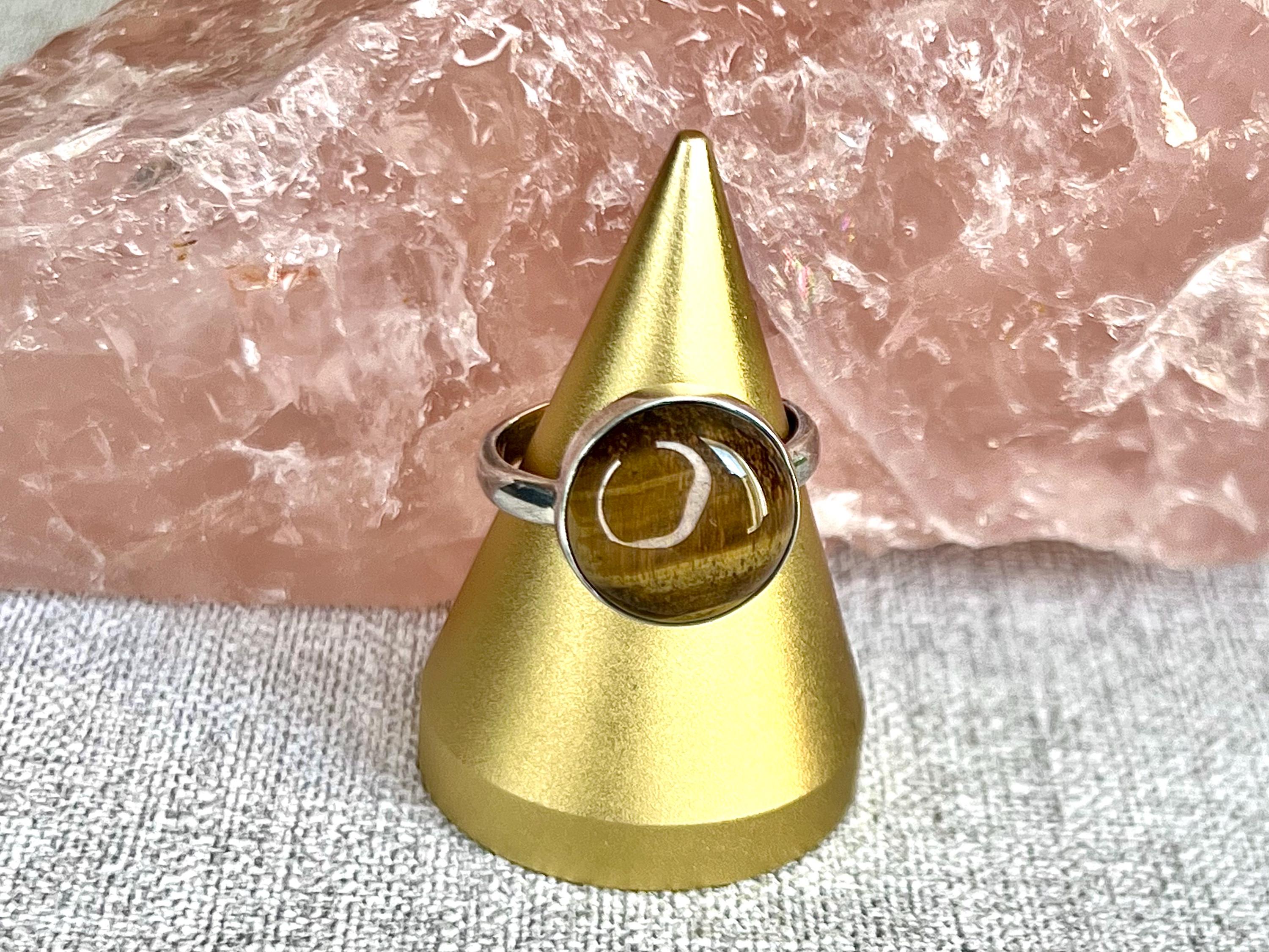 Tigers Eye Crystal Ring Size R, 925 Sterling Silver, Healing Crystal Jewellery Gift, Golden Gemstone for strength, UK Ethically sourced