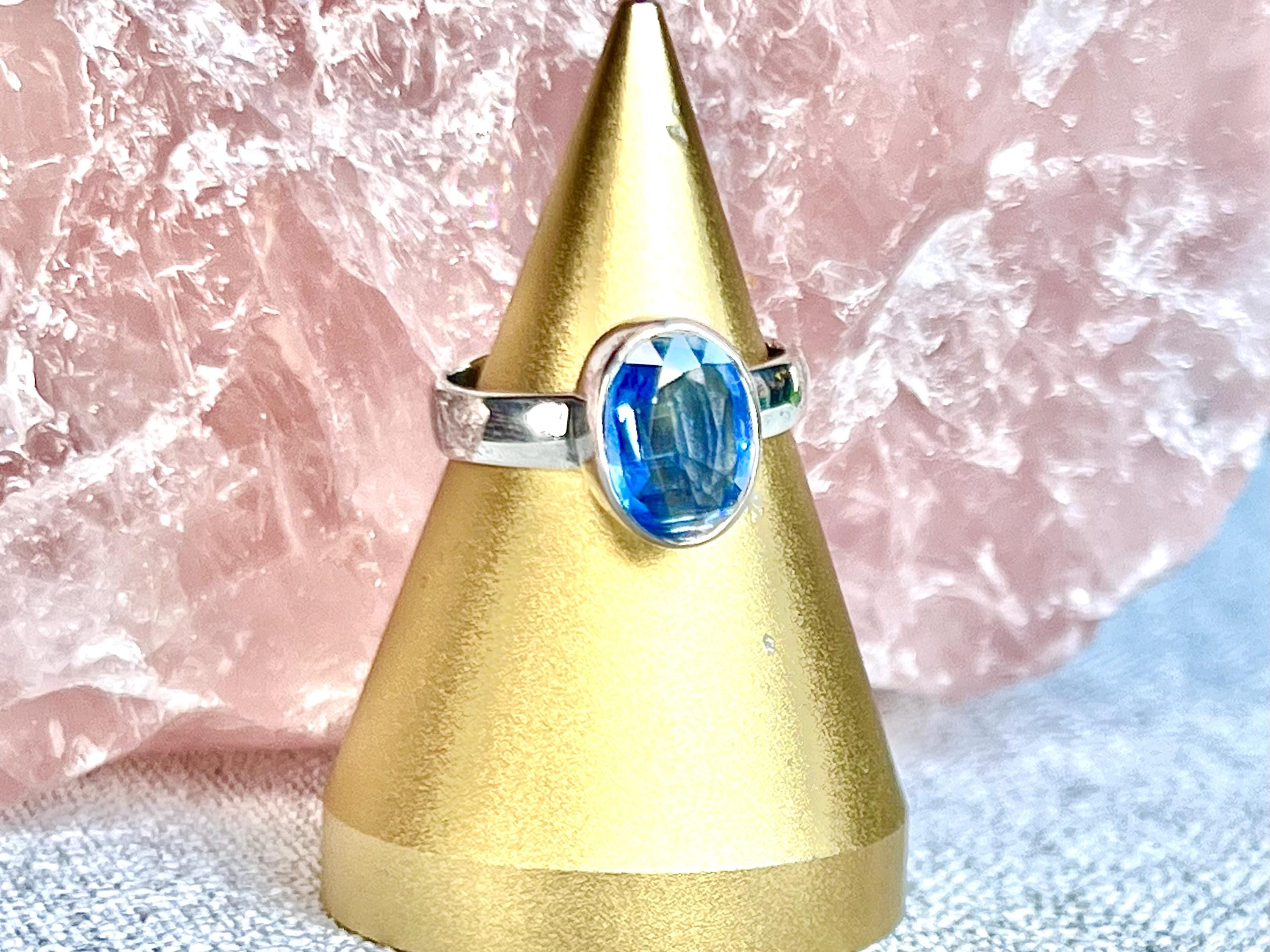 Faceted Kyanite Crystal Ring, 925 Sterling Silver, UK size L & 1/2, Gemstone Jewellery gift for communication, UK Ethically Sourced stones