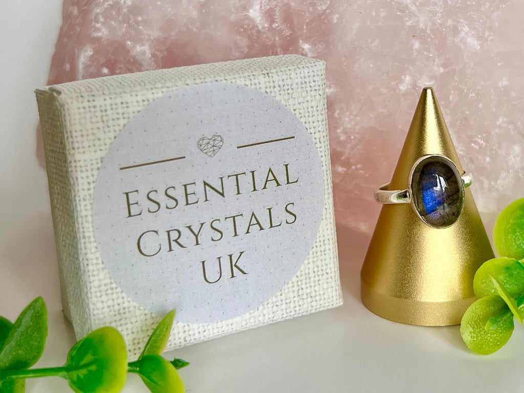 Labradorite Crystal Ring, UK size Q, 925 Sterling Silver, Ethically sourced healing crystals, crystal jewellery gift for her, for protection
