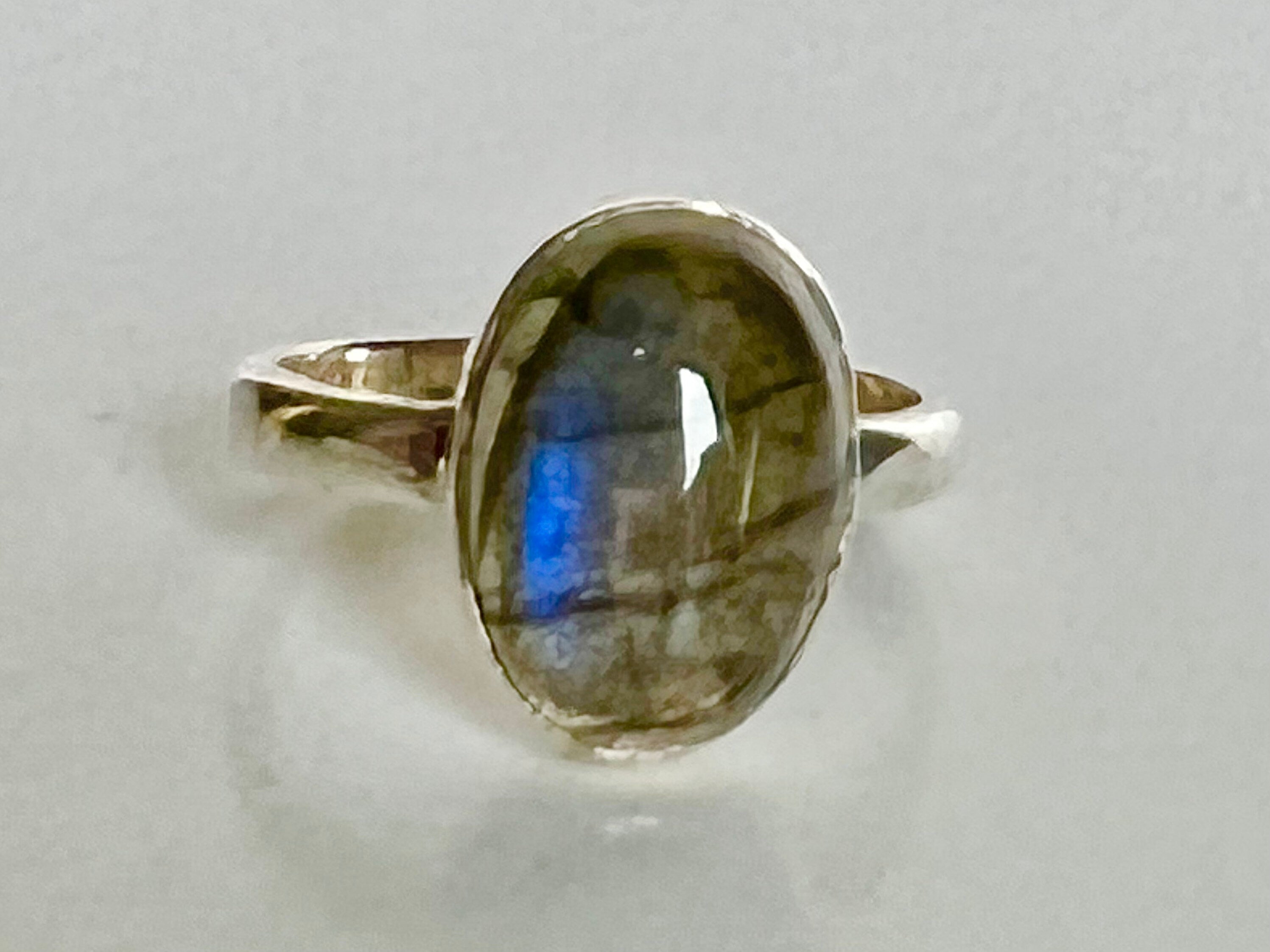 Labradorite Crystal Ring, UK size Q, 925 Sterling Silver, Ethically sourced healing crystals, crystal jewellery gift for her, for protection