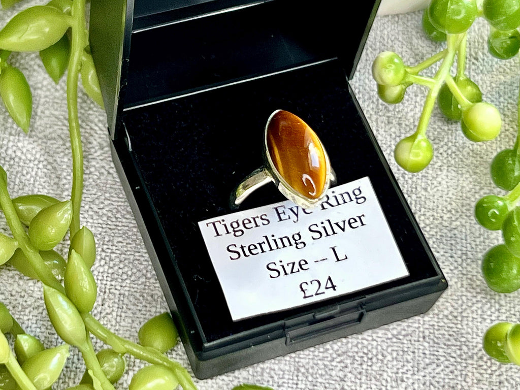 Tigers Eye Crystal Ring Size L, 925 Sterling Silver, Healing Crystal Jewellery Gift, Golden Gemstone for strength, UK Ethically sourced