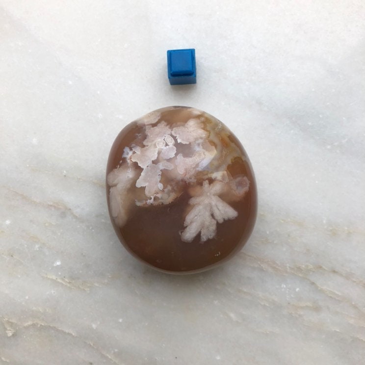 Stunning Flower Agate Healing Crystal Palmstones, Pocket Stone, Worry Stone. Cherry Blossom | Ethically Sourced UK Crystals | Gift